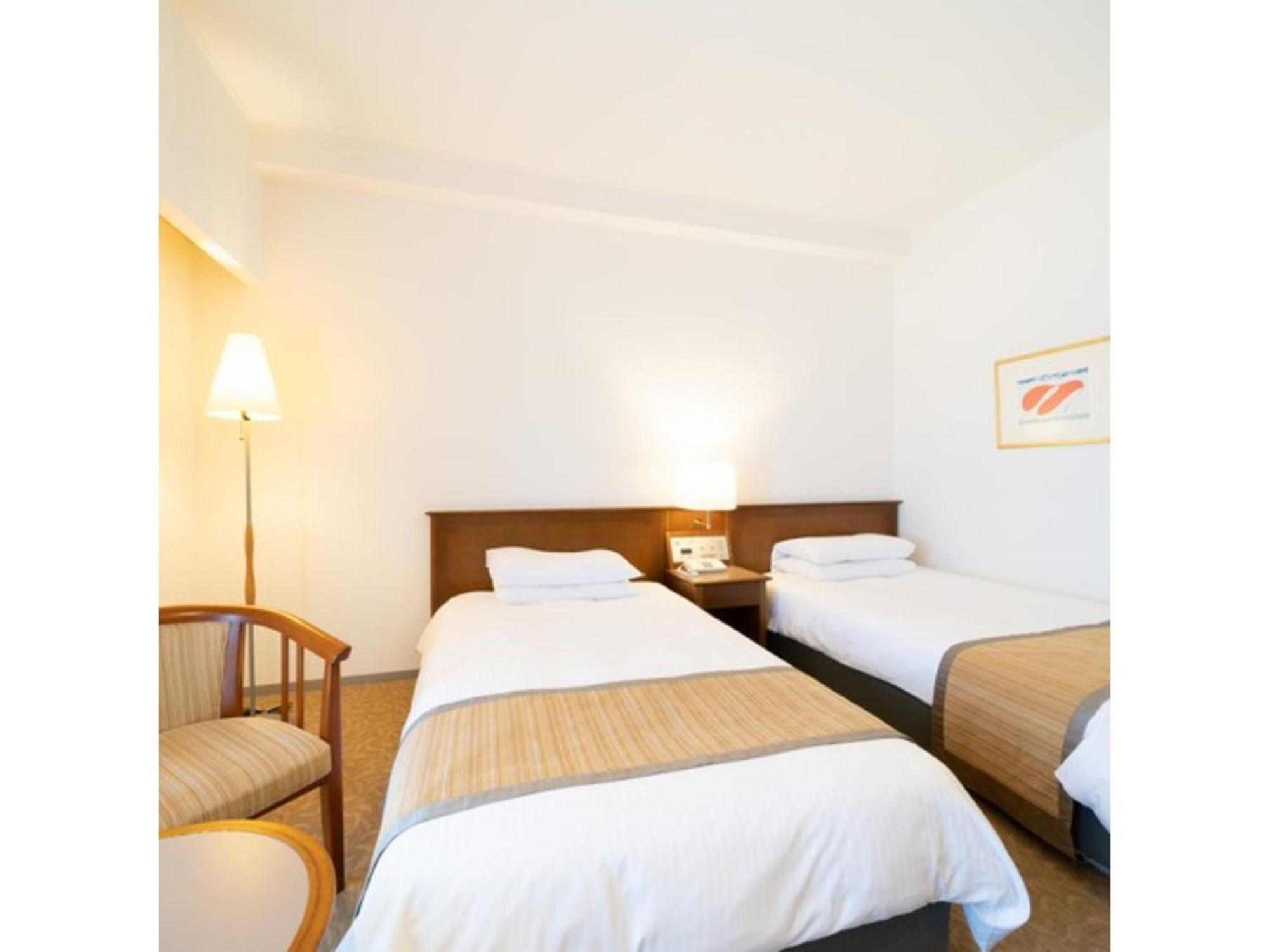 Hotel Terrace The Square Hitachi Bagian luar foto